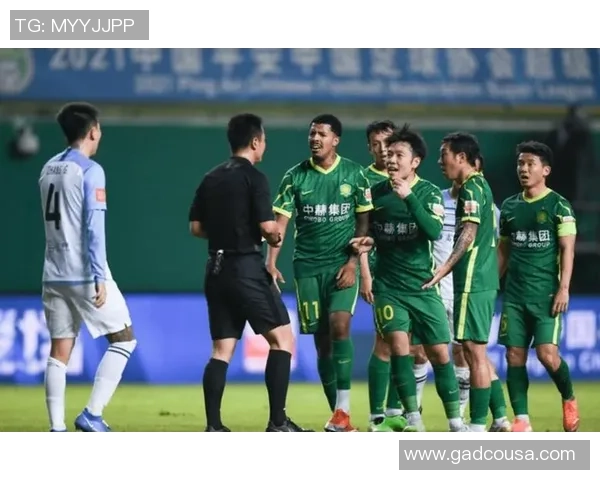 深圳篮球队在洲际杯积分榜上以99分稳居第一名引发关注