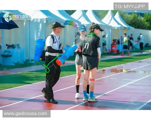飞盘热点：解读杭州飞盘队的边路渗透